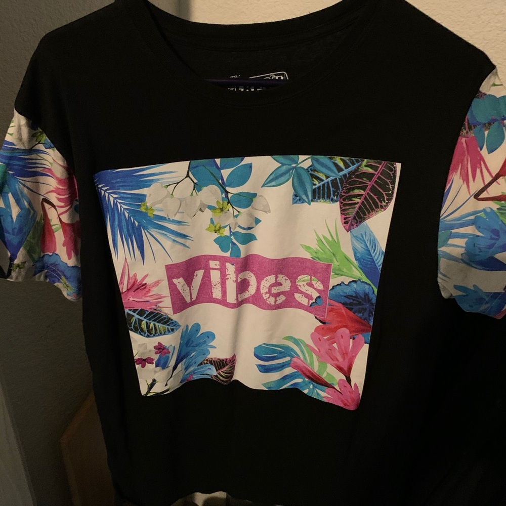 Vibes T-Shirt